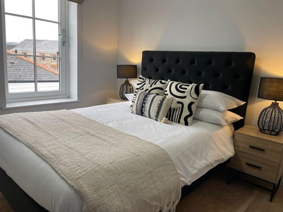 Trendy Apartment In Cardiff Free Parking Kültér fotó