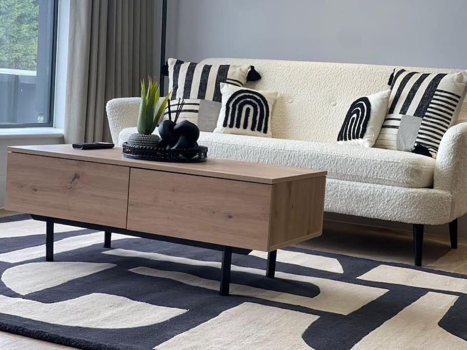 Trendy Apartment In Cardiff Free Parking Kültér fotó